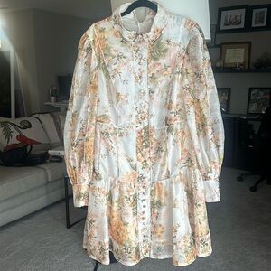Floral long sleeve dress with beautiful button details